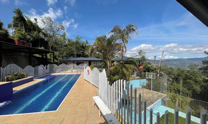 Dagua House | Finca Villa Maju km24