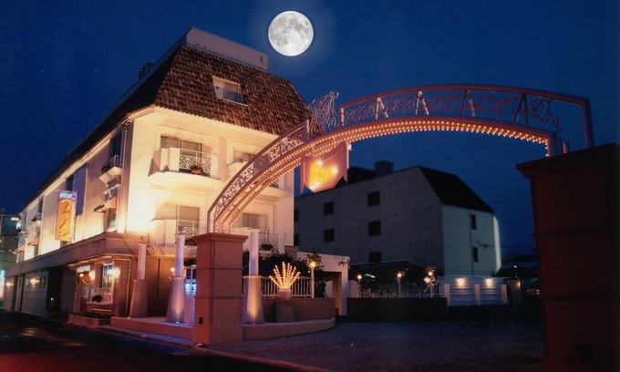 Moriyama Hotel | Fine Biwako I