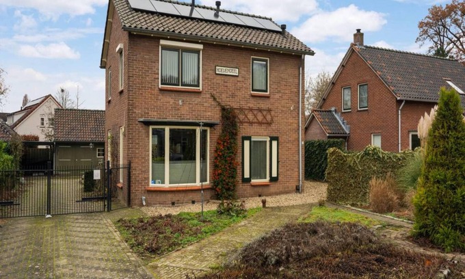 Eefde Apartment | Fine quiet house for walkers or cyclists
