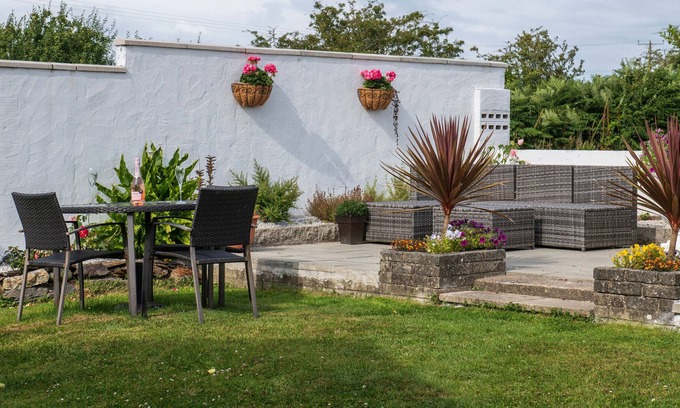 Rhydwyn Cottage | Finest Retreats | Arosfa