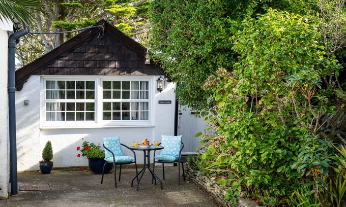 Tintagel Cottage | Finest Retreats | Garden Coombe