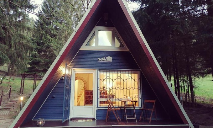 Ilmenau House | Finnhütte auf einem großen Grundstück im Thüringer Wald