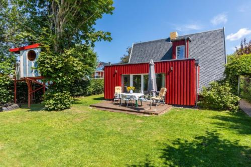 Nienhagen Ski Chalet | Finnhütte mit Kamin und Meerblick - Balkon