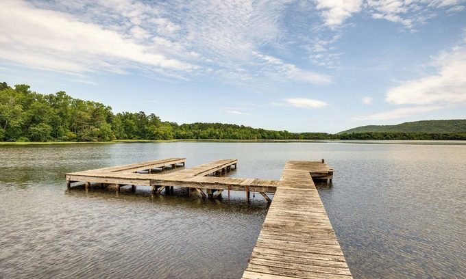 Fackler House | Fire Pit + BBQ: Lake Guntersville Family Home