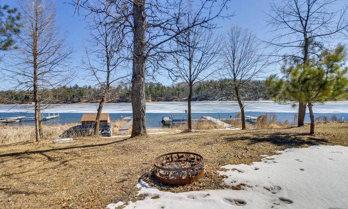 Park Rapids Cabin | Fire Pit + Lake View: Cozy Park Rapids Cabin