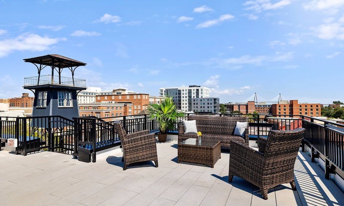 Cannonborough Elliotborough Condo | Fire Tower | Private 1BR King Suite + Rooftop View