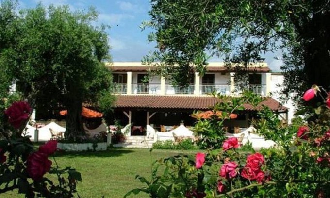 Moraitika Hotel | Firefly Hotel