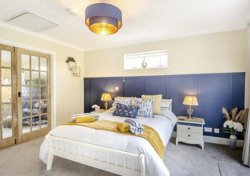 North Walsham House | Firs End