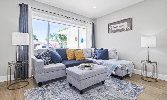 Orchid Lake Village House | First Daisy