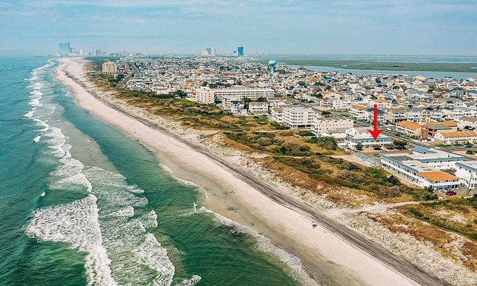 Brigantine Condo | First-Floor Brigantine Condo: Steps to Ocean!