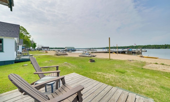 Cedarville Cabin | Fish, Boat & Swim: Cedarville Gem 6 w/Dock Access