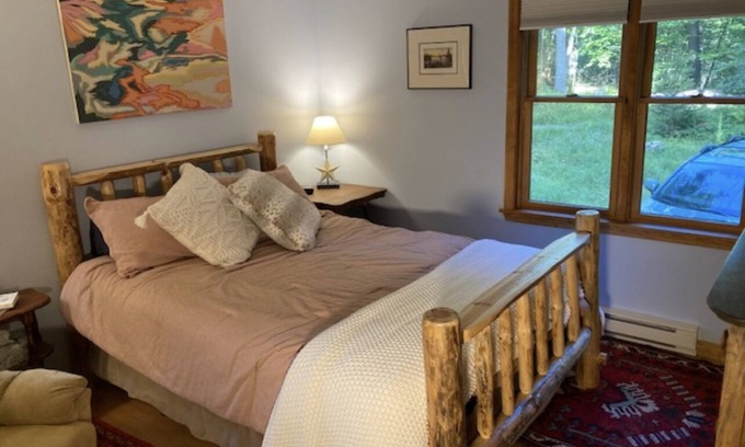 Saranac Lake Cottage | *Fish Creek Cottage*shared beach*3 bdrm*firepit*