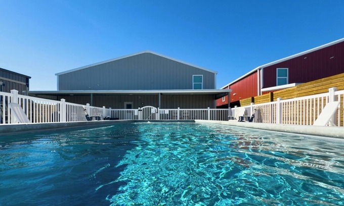 Port O Connor House | Fish Stories 5 Bedroom/3.5 Bathroom With Pool and Playscape