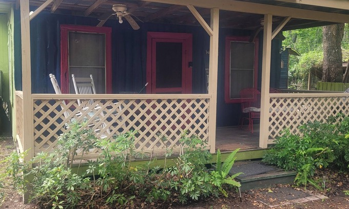 Anclote River Acres House | Fisherman's cabin by the river