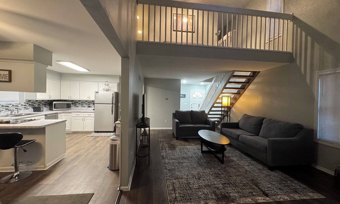 Harrison House | Fisherman’s haven just steps from Lake St. Clair and boat launches