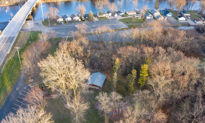 Fremont House | Fishing/Boating paradise within walking distance to downtown Fremont! Unit A