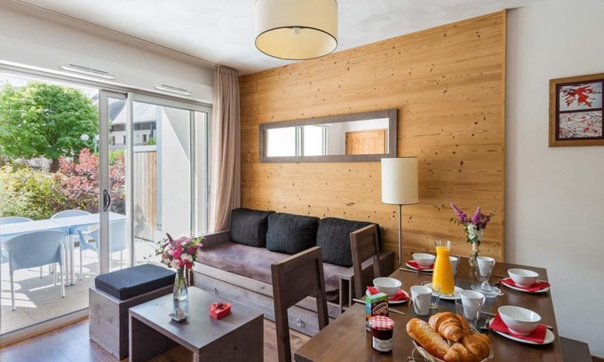 Vielle-Aure Apartment | Fitness, swimming pool, sauna, terrace, balcony, tv, ski locker, 48m², Saint Lary Soulan