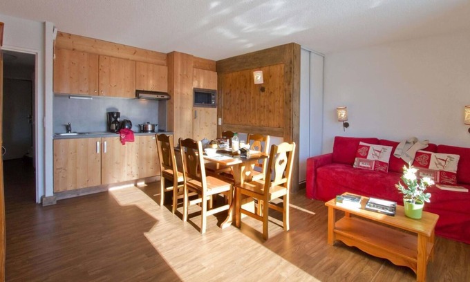 Autrans-Meaudre-en-Vercors Apartment | Fitness, swimming pool, parking, tv, 58m², Autrans