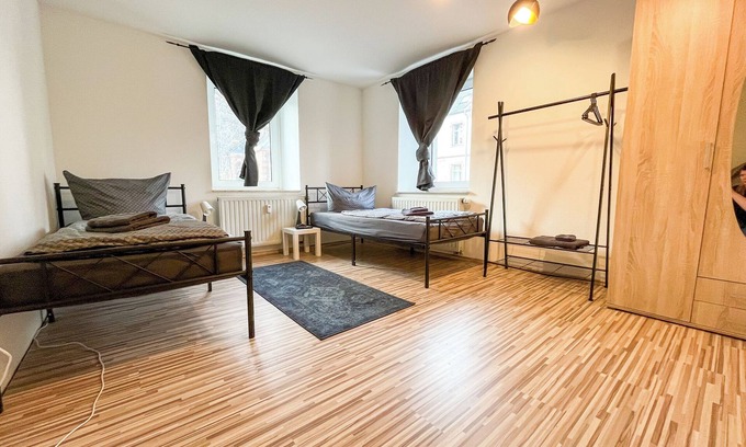 Wilsdruff Apartment | Fitters' apartment in Wilsdruff: ideal connections, comfortable