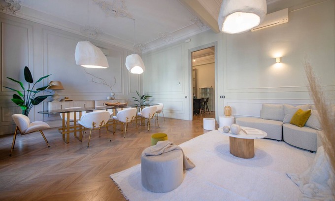 Eixample Apartment | Five bedroom deluxe apartment Paseo de Gracia - You Stylish