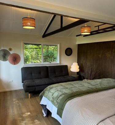 Tamahere House | Five Paddocks Blue Cottage Private 5mins to SH1