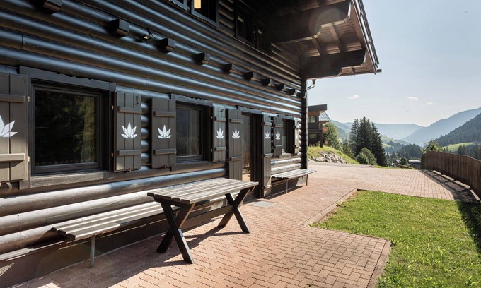 Hinterglemm Ski Chalet | FIVE SEASONS | Hideaway Saalbach
