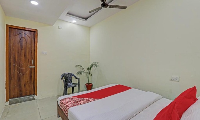Alambagh Hotel | Flagship Hotel Diamond Inn Near Phoenix United Lucknow