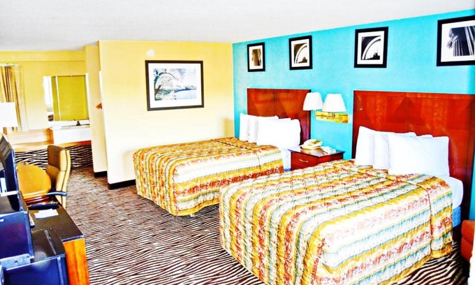Groton Hotel | Flagship Inn & Suites