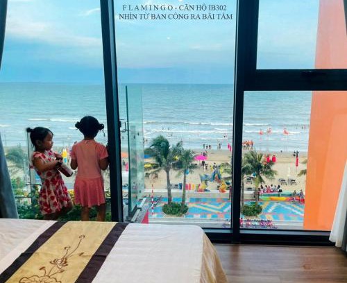 Hoang Hoa Apartment | Flamingo Hải Tiến - Căn góc 2 Phòng - View 2 mặt biển