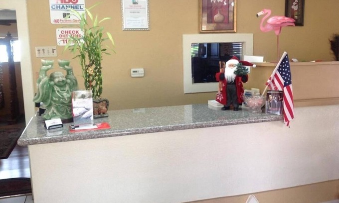 Elk City Hotel | Flamingo Inn