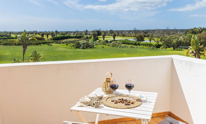 Vale de Parra Apartment | Flat Flor de Lis OCV - Pool & Private Parking