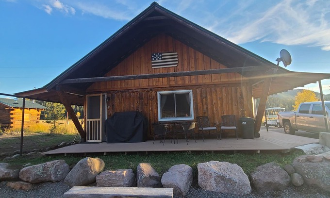 Meeker Cabin | Flat Tops Wilderness Getaway!