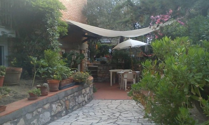 Marina di Grosseto Apartment | flat under pinewood with garden - Marina di grosseto,grosseto
