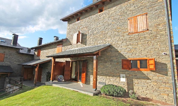 Urtx House | Flateli Urtx