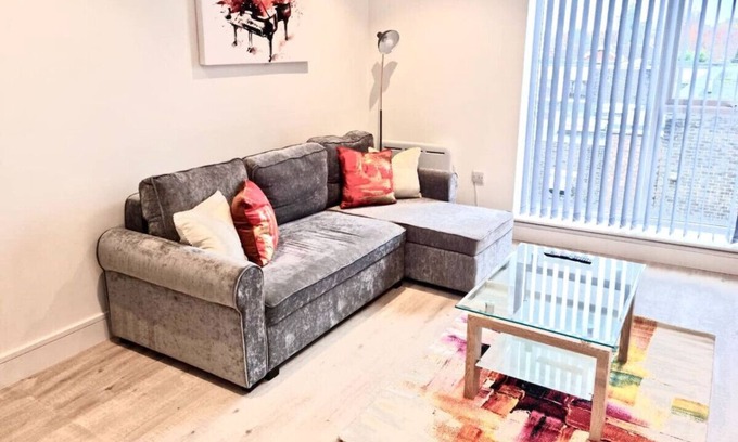 Fleet Apartment | Fleet Heights Apartment Seven
