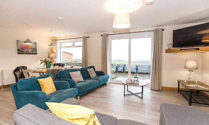 Gatehouse-of-Fleet House | Fleet View