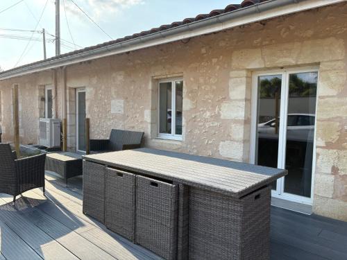 Saint-Laurent-de-Medoc House | Fleur de vigne