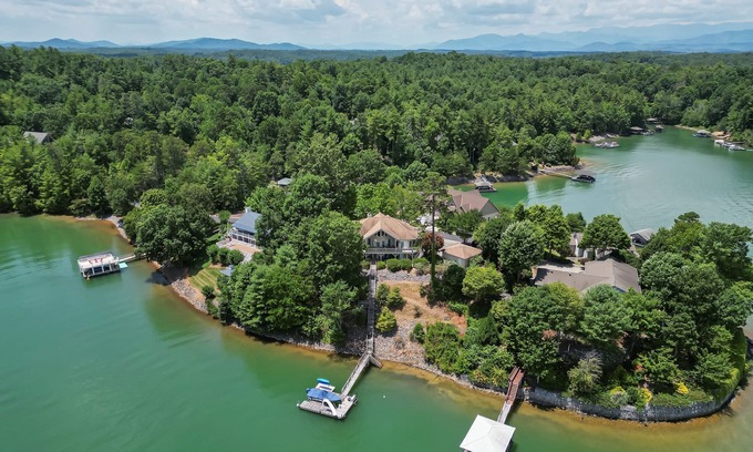 Nebo House | Flexible stays! Private Waterfront w/Dock & close to nearby trails.