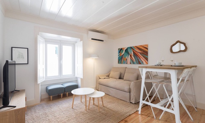 Mouraria Apartment | FLH Anjos Lovely Apartment