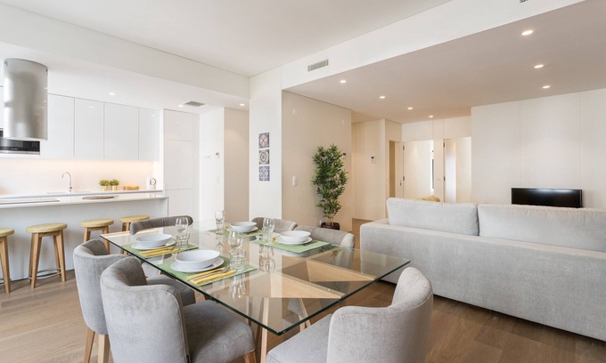 Santo Antonio Apartment | FLH Avenida da Liberdade Fantastic Flat