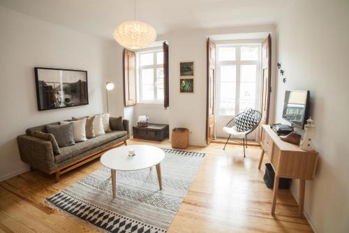 Sao Bento Apartment | FLH Estrela Comfortable Flat