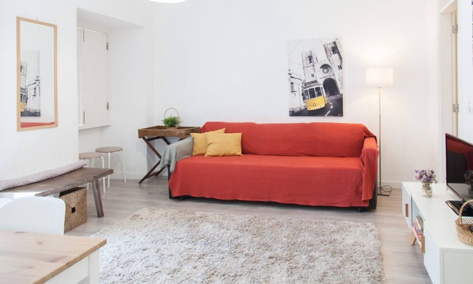 Santa Engracia Apartment | FLH Santa Apolónia Charming Flat