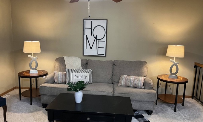 Fargo House | Flickertail cute clean home close to everything quiet neighborhood
