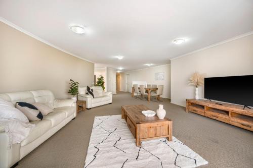 Port Macquarie Apartment | Flightdeck 504