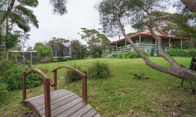 Flinders House | 'Flinders Cabin' A Cosy Family Beach Shack