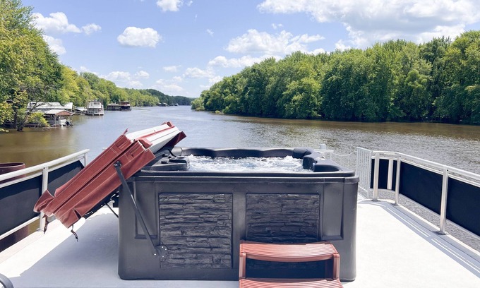 East Dubuque Boat Rental | Floating stationary river boat! Custom design!