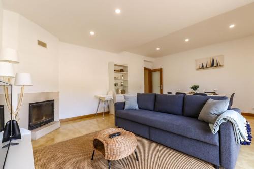 Vila Praia de Ancora Apartment | Flor do Mar - Spacious Apartment with Balcony