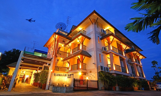 Lat Krabang Hotel | Floral Shire Resort