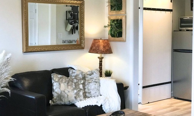 Langford Apartment | Florence Lake Garden Suite With Private Outdoor Patio With Fire Pit & Grill