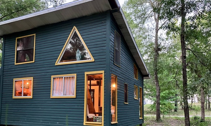 High Springs Cabin | Florida Springs Zen Family Cabin +10 Acres Woods